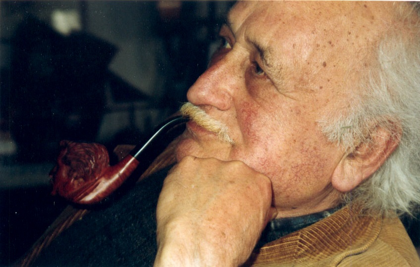 André avec sa pipe "Brassens" Bretagne1990